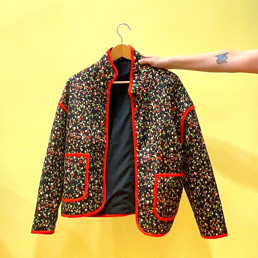 Quilted jacket vintage flower soft cozy Short kimono jacket size M